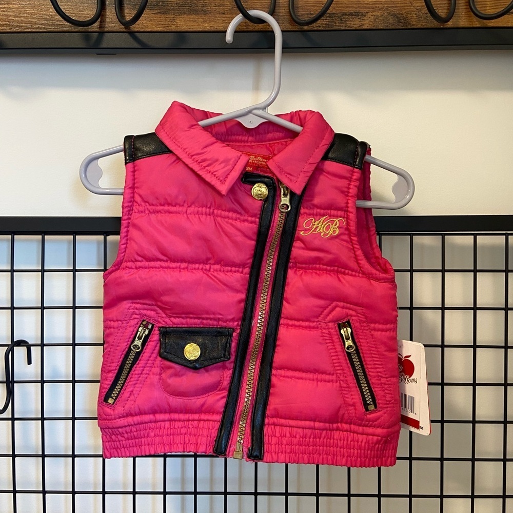 NWT | Apple Bottoms baby girl’s puffer vest —‎ 6-9 months